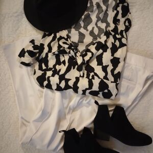 🆕🔥 Lane Bryant Signature Fit Faux-leather Straight-leg Pants, Cream